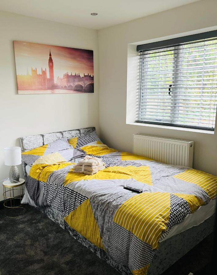 Green Lantern, Private En-Suite Double Bedroom Aveley Exteriör bild